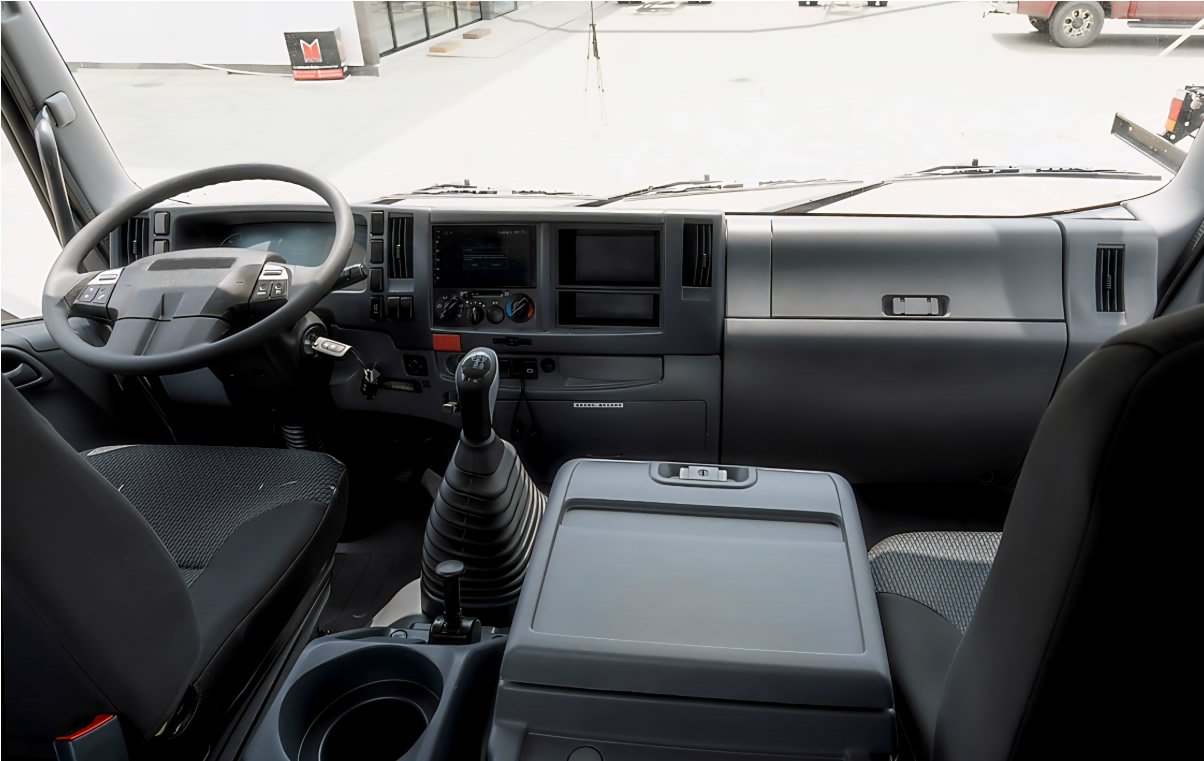 foto_motor_ql_FTR_1180_interior_01